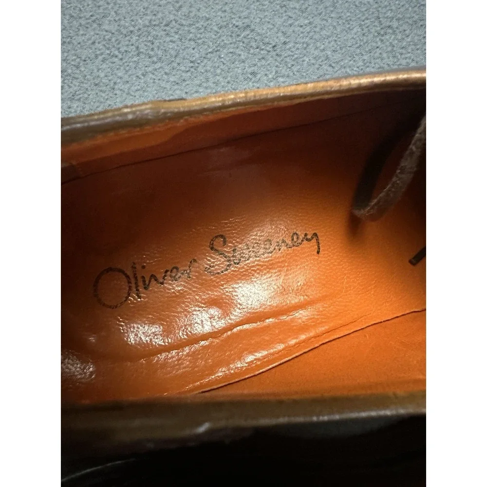 Oliver Sweeney oliver sweeney